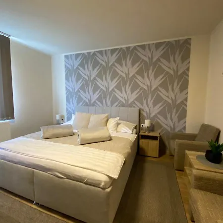 Riviera 3* Abadszalok