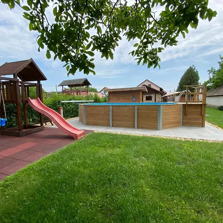 Riviera Pensionat 4*