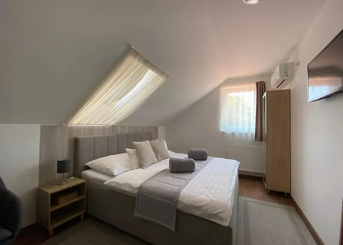 Riviera 4* Abádszalók