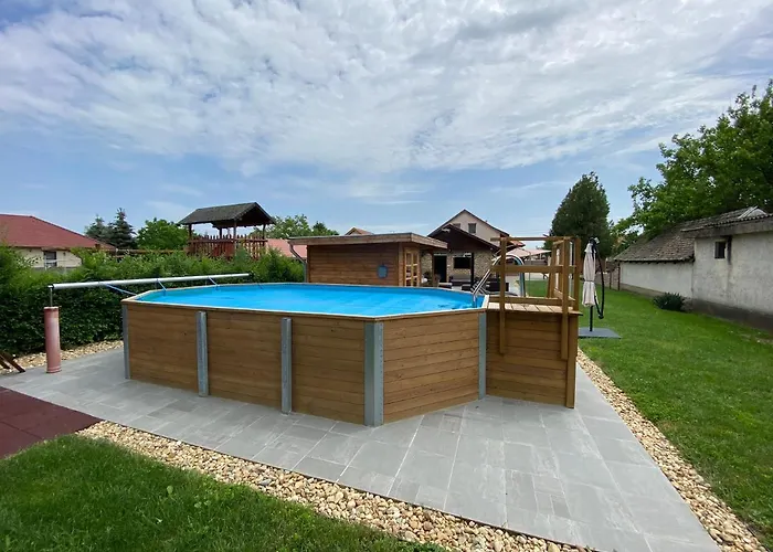 Riviera 4* Abádszalók
